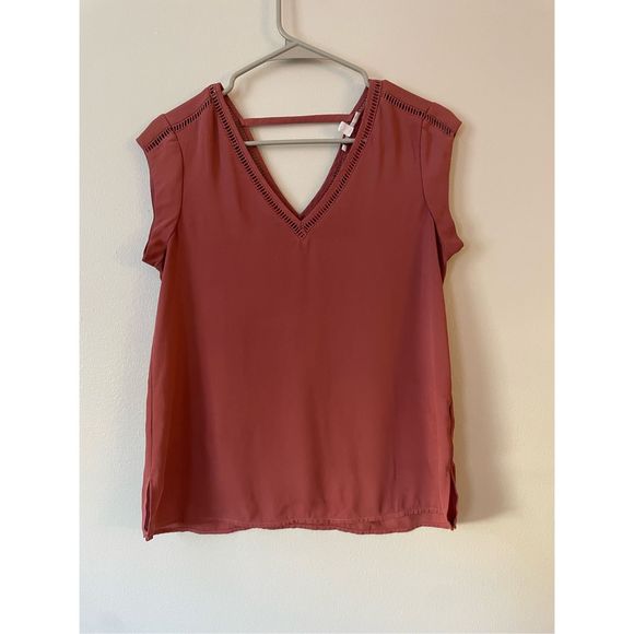 DR2 Petite XS Blush V Neck Sheer Basic Lightweight Blouse - Picture 1 of 2